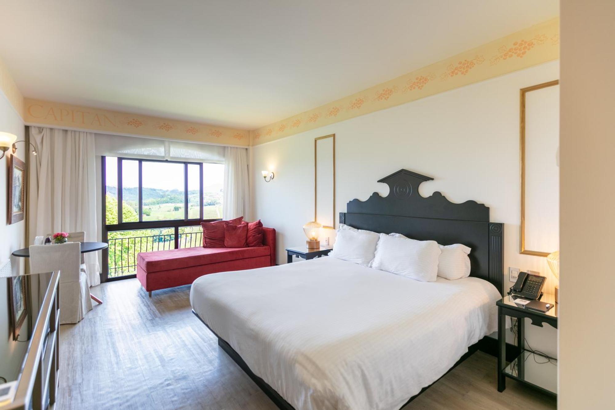 Spa Do Vinho Condominio Vitivinicola Bento Goncalves Ngoại thất bức ảnh A room at the Hotel Le Soleil
