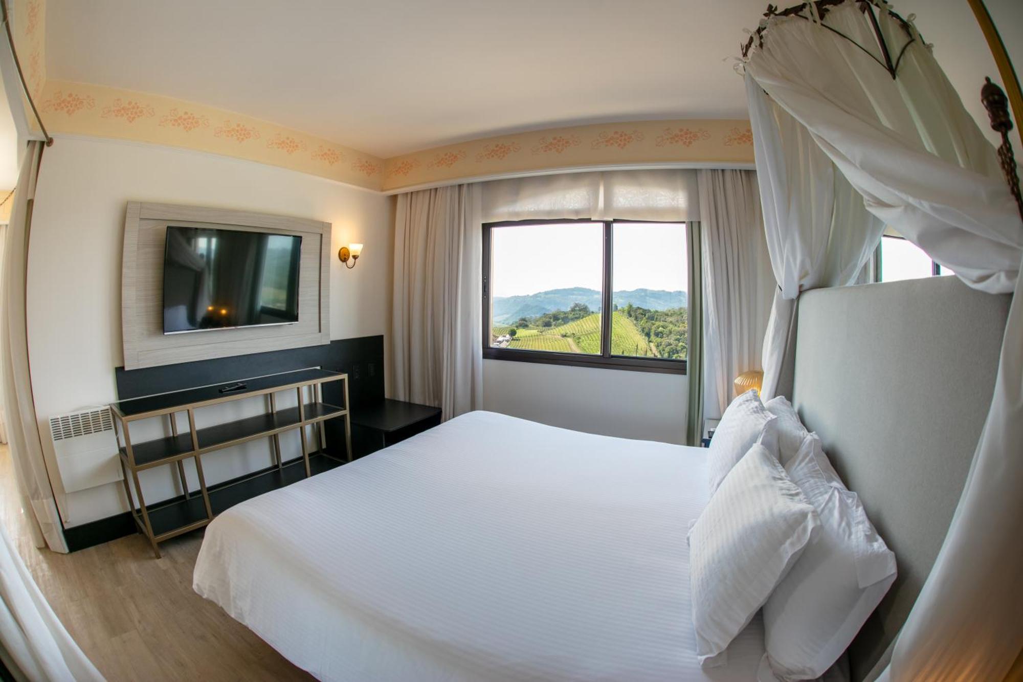Spa Do Vinho Condominio Vitivinicola Bento Goncalves Ngoại thất bức ảnh A bedroom at the hotel